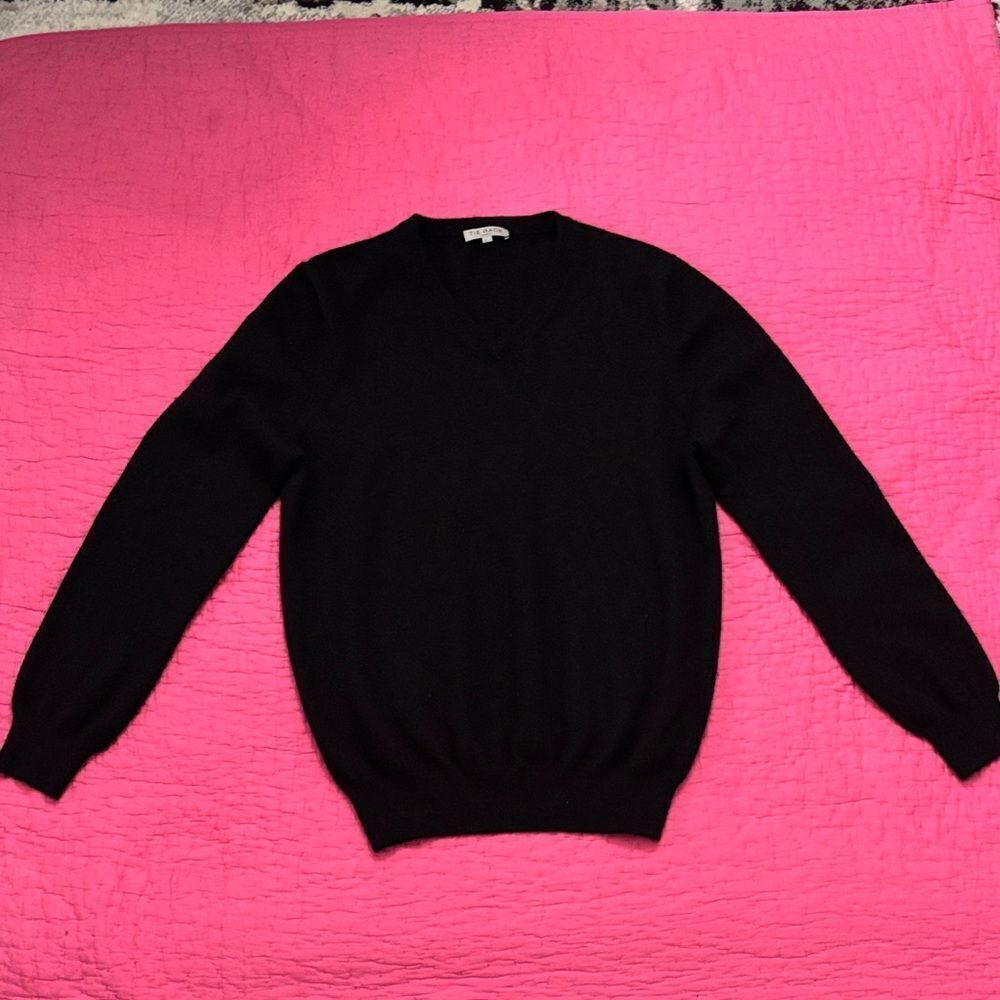 Tie Rack Men's Black 100% cashmere  Sweater, L